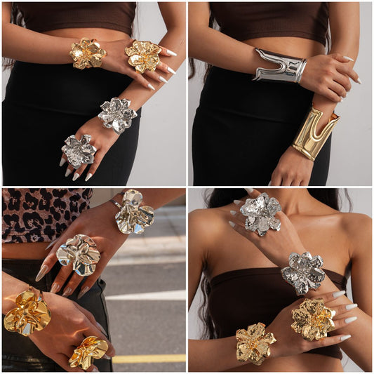 Women's Metal Pleated Flowers Openings Suit Niche Exaggerated Light Luxury Bracelet