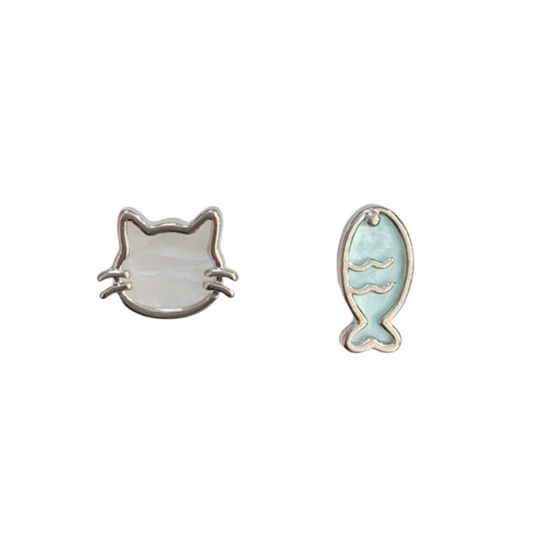 Women's Classic Ocean Blue Fritillary Laser Cat Fish Simple Stud Earrings
