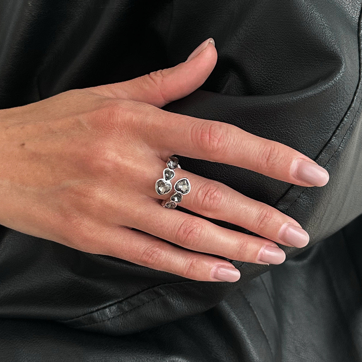 Light Luxury Inlaid Acrylic Diamond Trendy Ring
