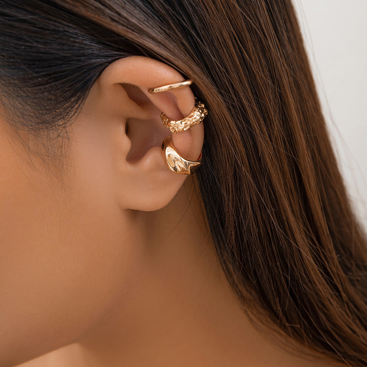 Beanie Simple Pleated Water Drop Ear Rings