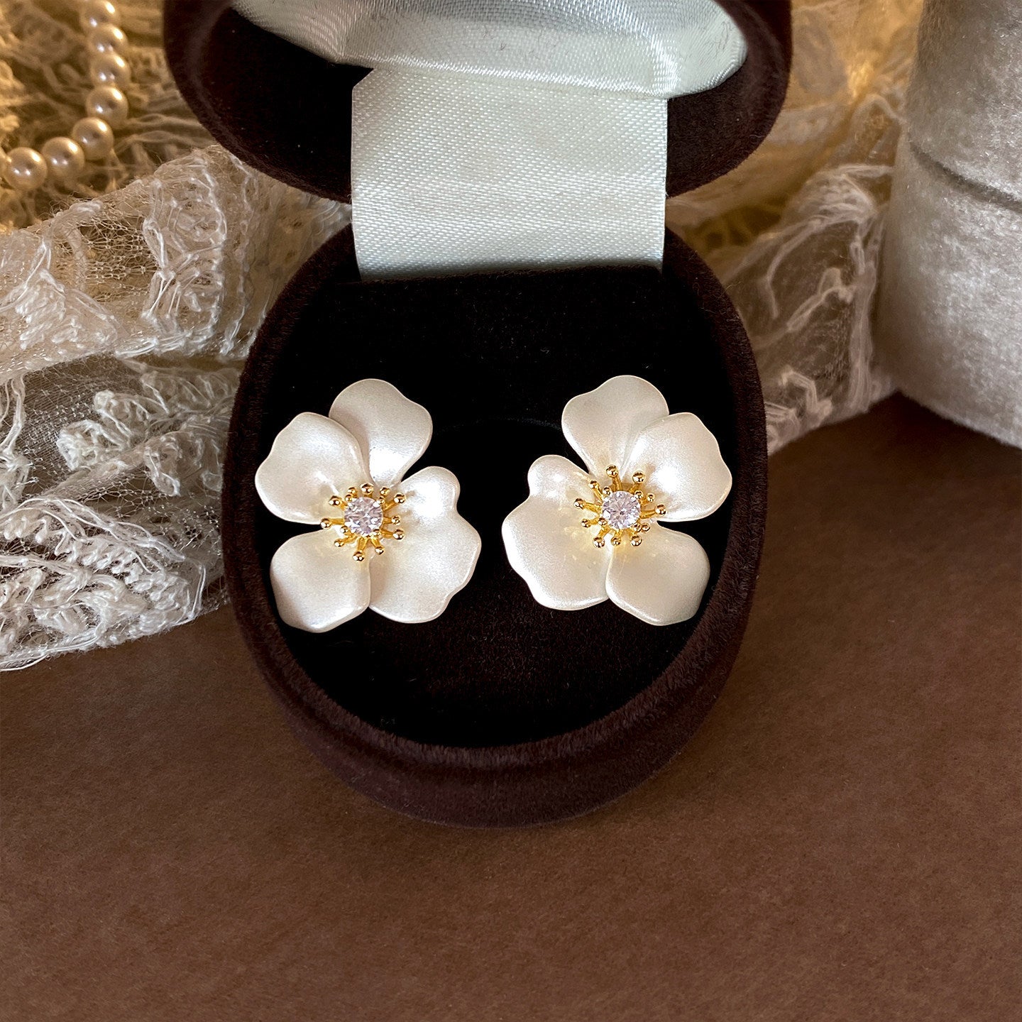 Women's French Elegant Refined Grace Light Luxury Rings