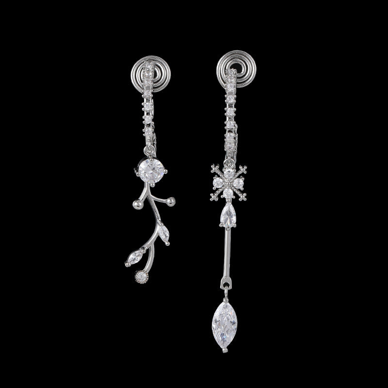 Top Floor 2 Kim Eardrops Zircon Sier Needle Rings