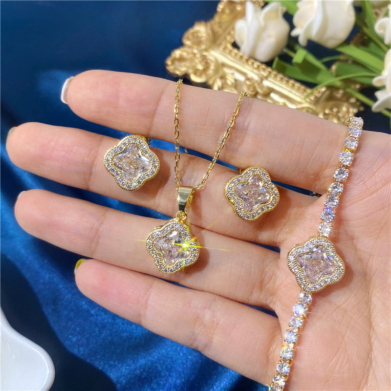 Zircon Color Crystal Suit Petals Three-piece Jewelry Set