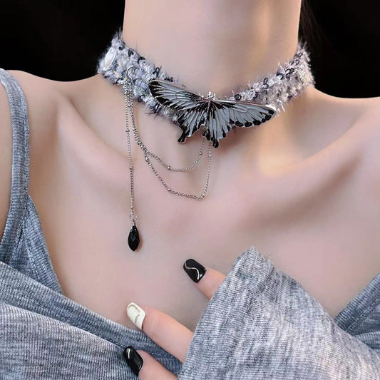 Female Fashion Cool Brother Culture Neck Necklaces