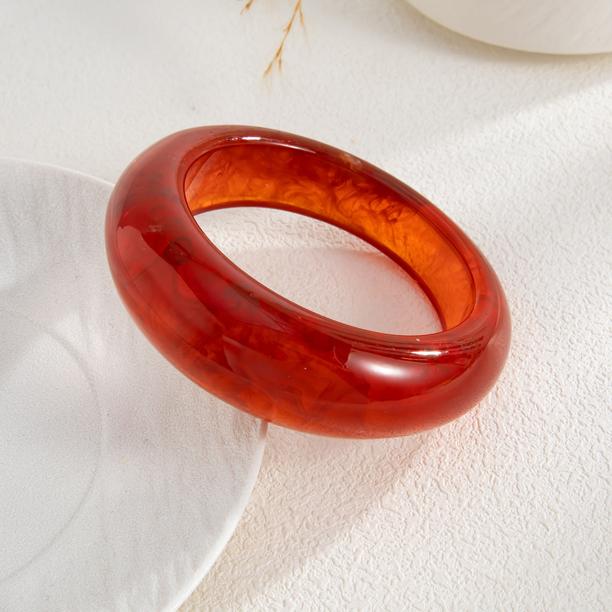 Fashion Curved Texture Irregular Acrylic Acetate Bracelet