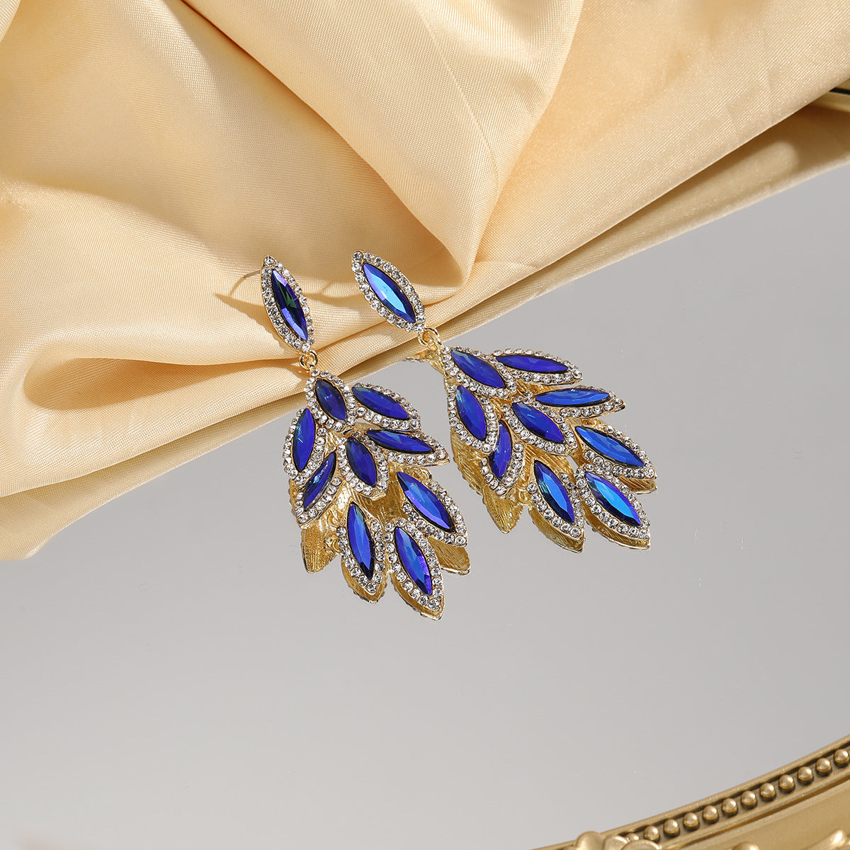 Women's Colored Diamond Exaggerated Full Flower Leaf Earrings