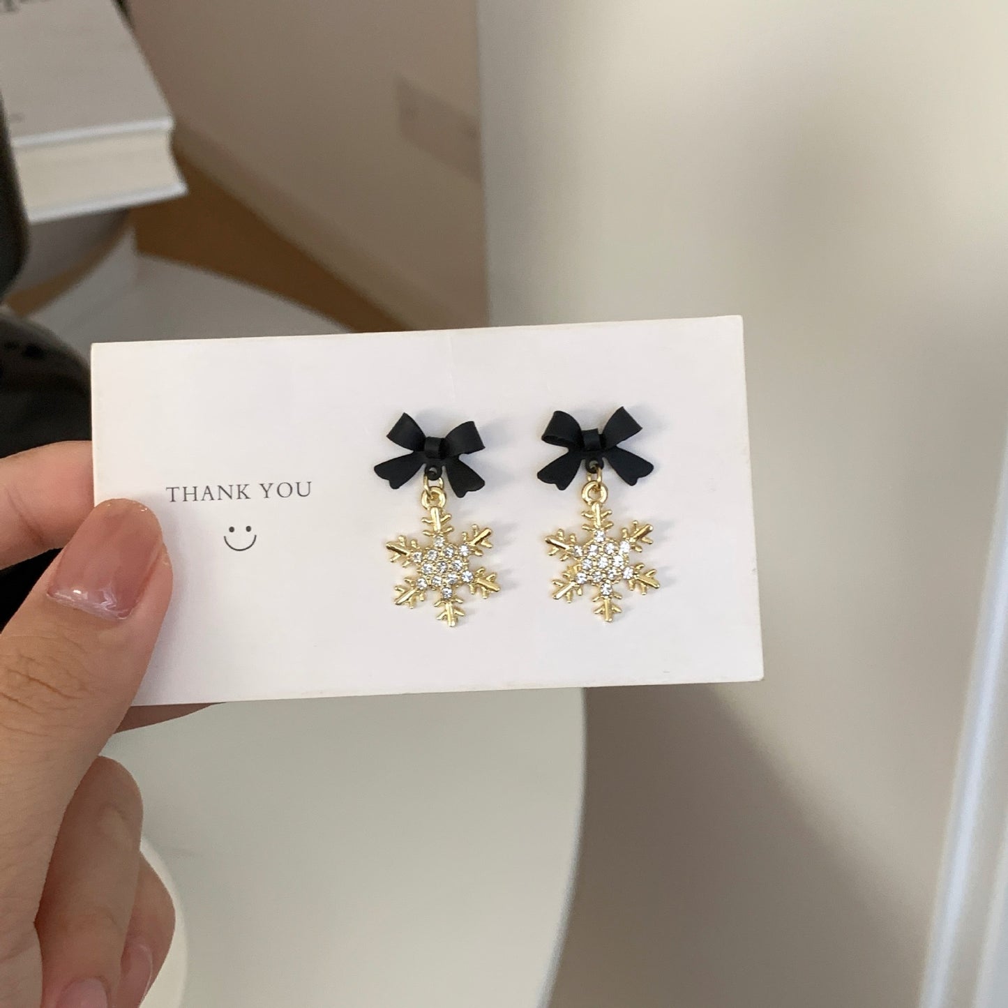 Bow Snowflake Design High Sense Elegant Earrings