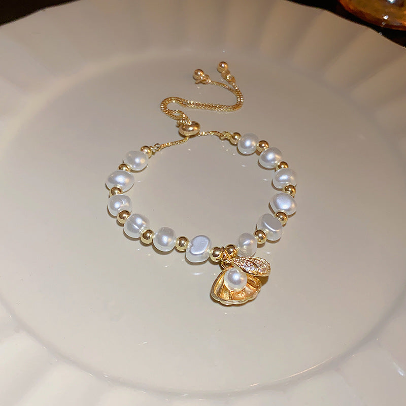 Women's Zircon Pearl Bee Buckle French Vintage Court Bracelets
