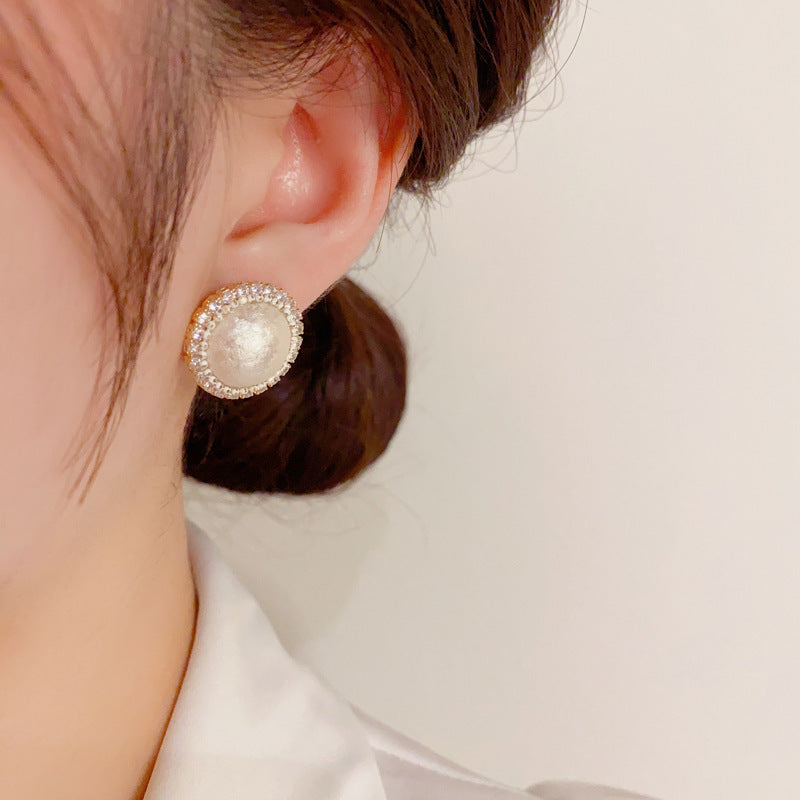 Korean Style Retro Elegant Round Pearl Sier Earrings