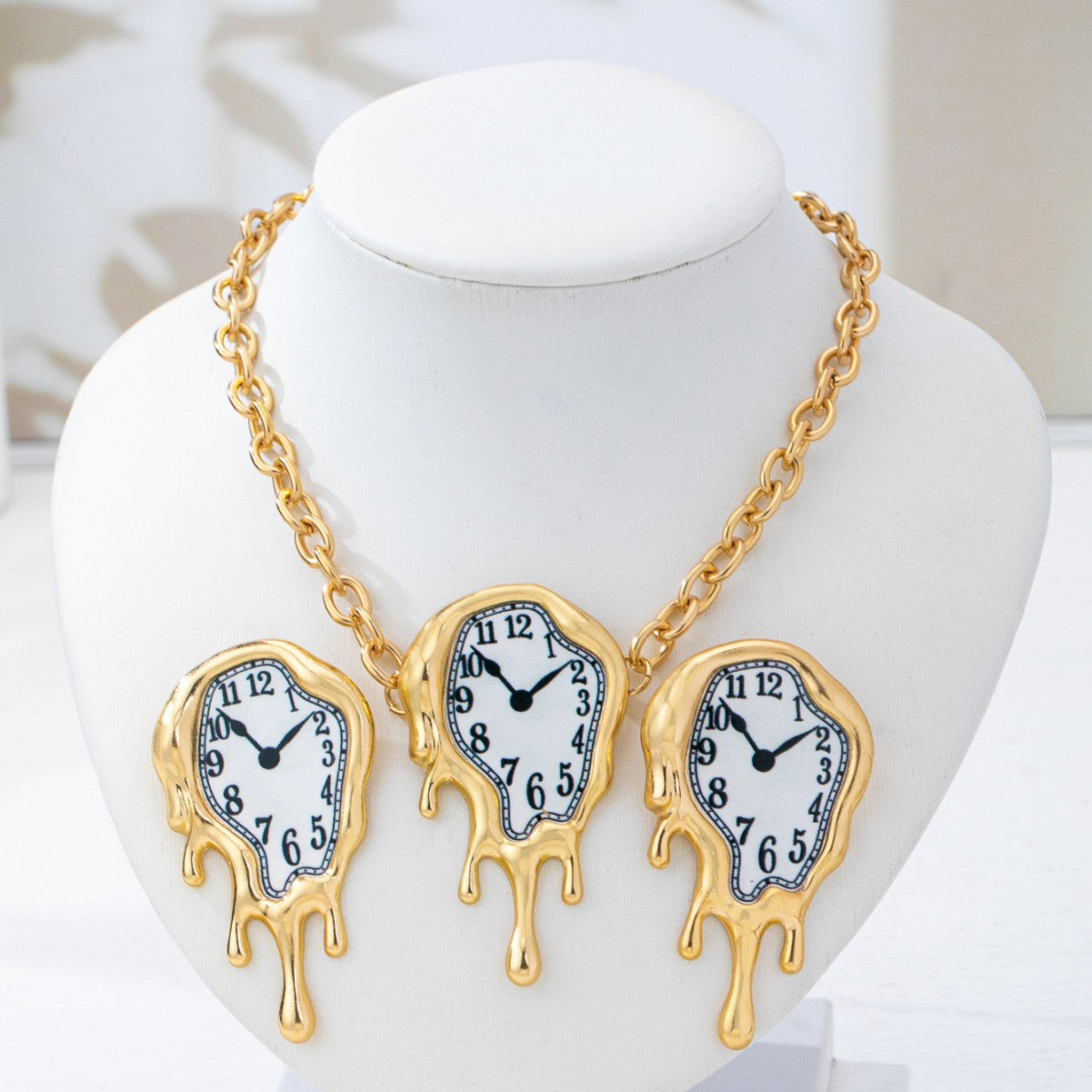 Niche Melting Clock Suite Artistic Sense Dali Wind Rings