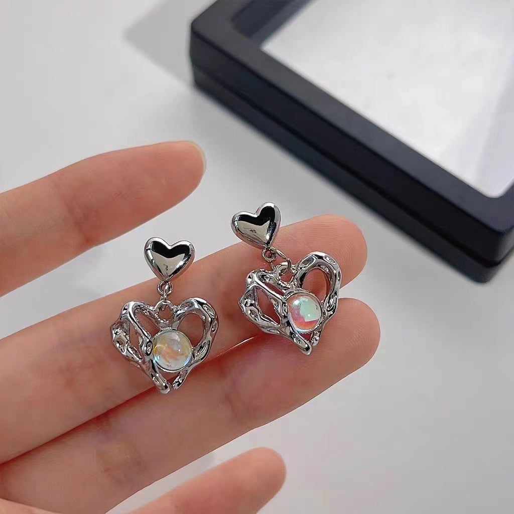 Boucles d'oreilles en forme de cœur d'amour pour femmes, personnalité de luxe légère, Style doux et Cool