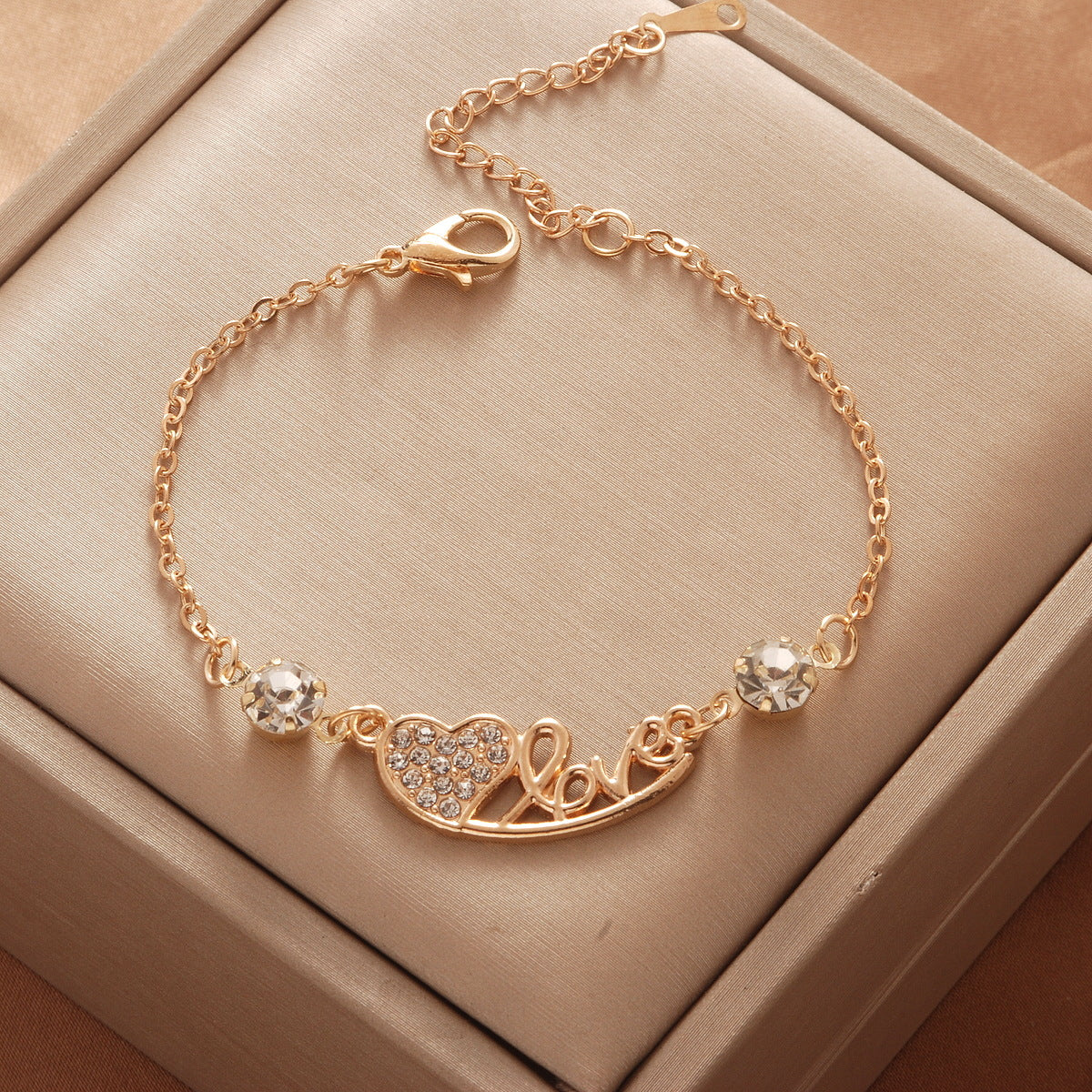 Full Of Diamond Four-leaf Clover Female Bracelets