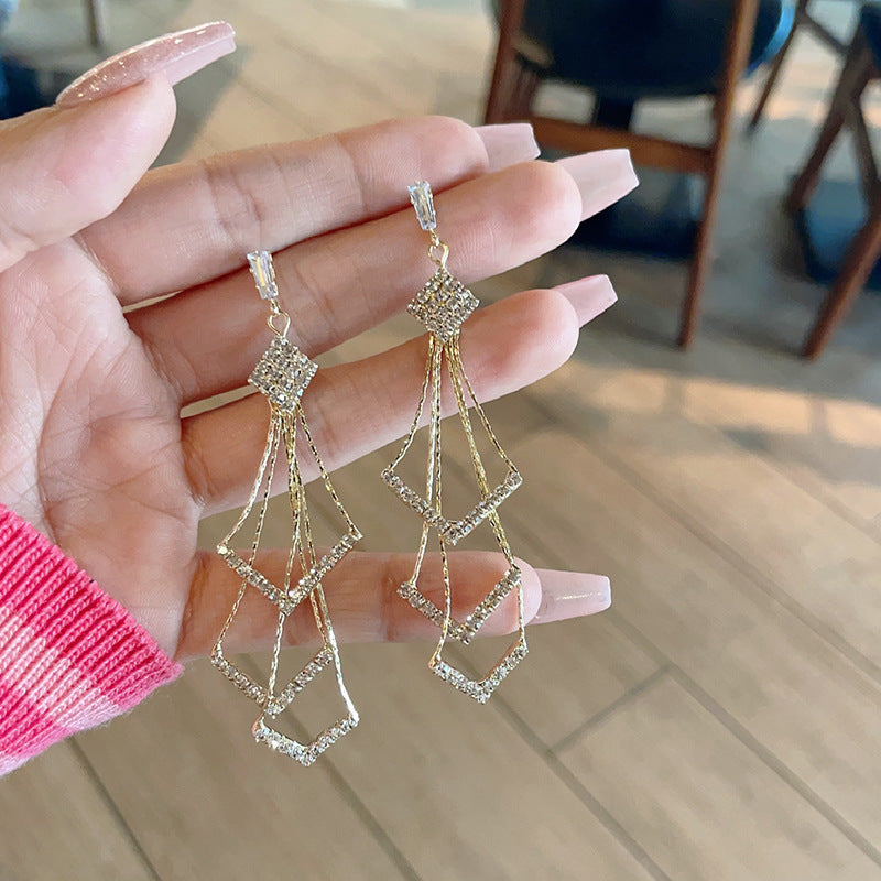 Needle Exaggerated Diamond Geometric Tassel Long Earrings