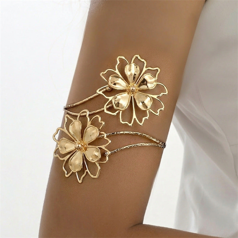 Hollow Three-dimensional Flower Niche Glaze Flowers Bracelet