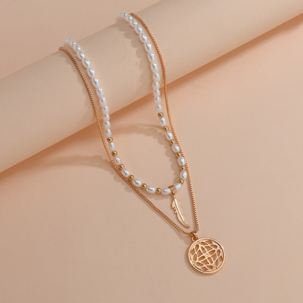 Women's Leaf Pearl Beaded Geometric Disc Pendant Necklaces