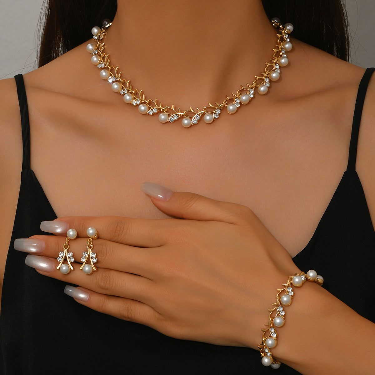 Women's Environmental Protection Alloy Pearl Shape Three-piece Jewelry Set