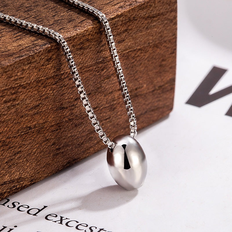 Women's Simple Glossy For Fashion Elegant Oval Clavicle Chain Necklaces