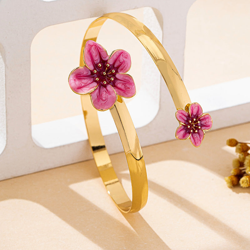 Pleated Flower Pattern Open Fashion Refined Bracelet