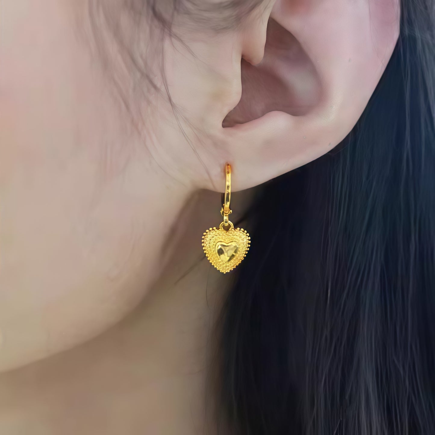 Women's Gold Simple Fashion Peach Style Gift Earrings