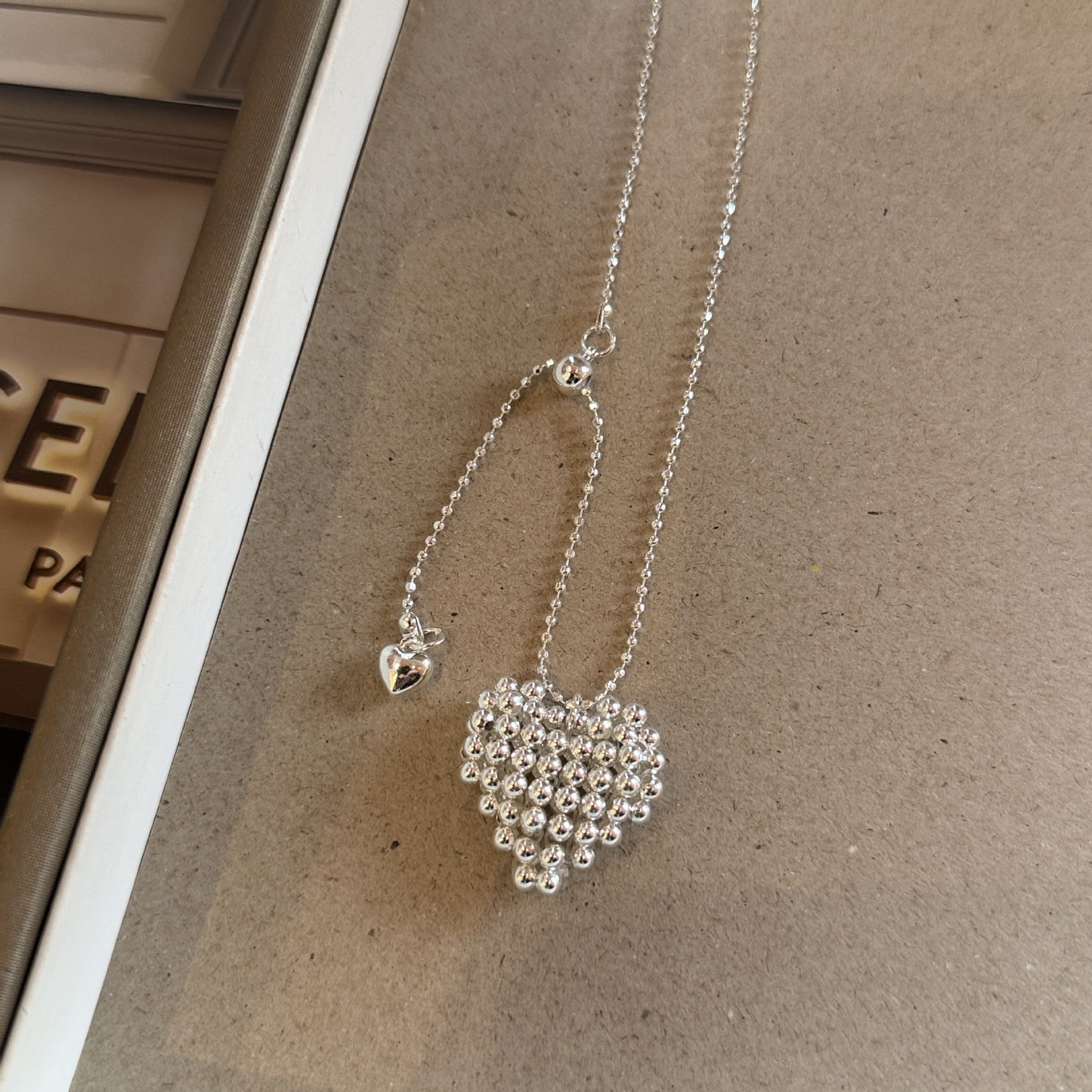 Style Metal Three-dimensional Love High Sense Necklace