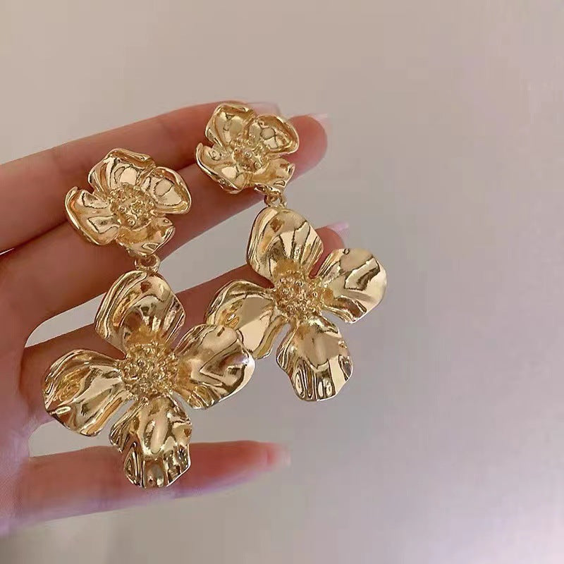 Metal Flower Cold Style Exaggerated Female Earrings