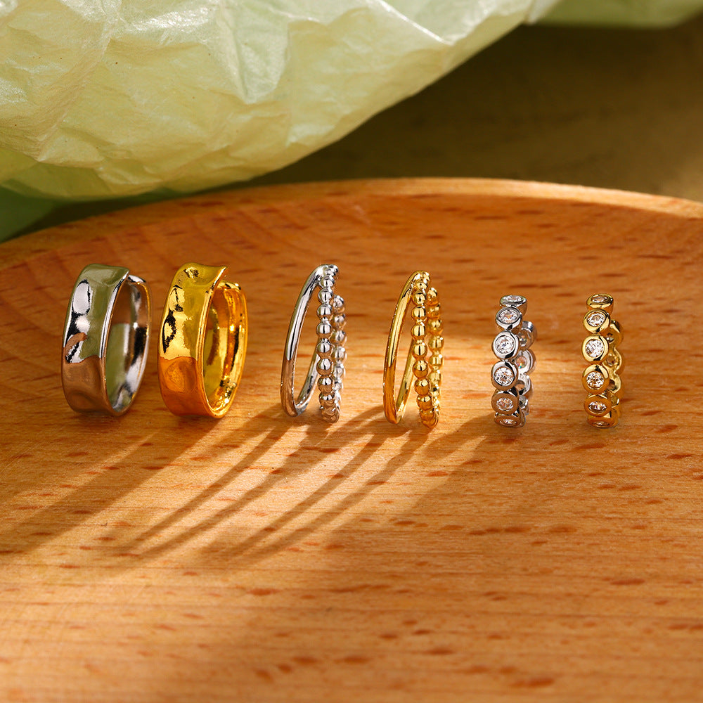 Earless Female Temperament Fashion Sense Glossy Twist Rhinestone Geometric Ear Clip