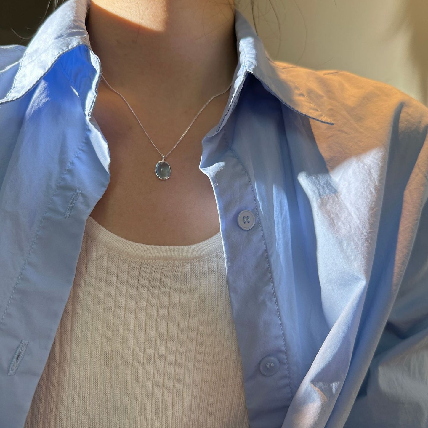 Women's Sterling Sier Design Natural Stone Oval Simple Clavicle Necklace