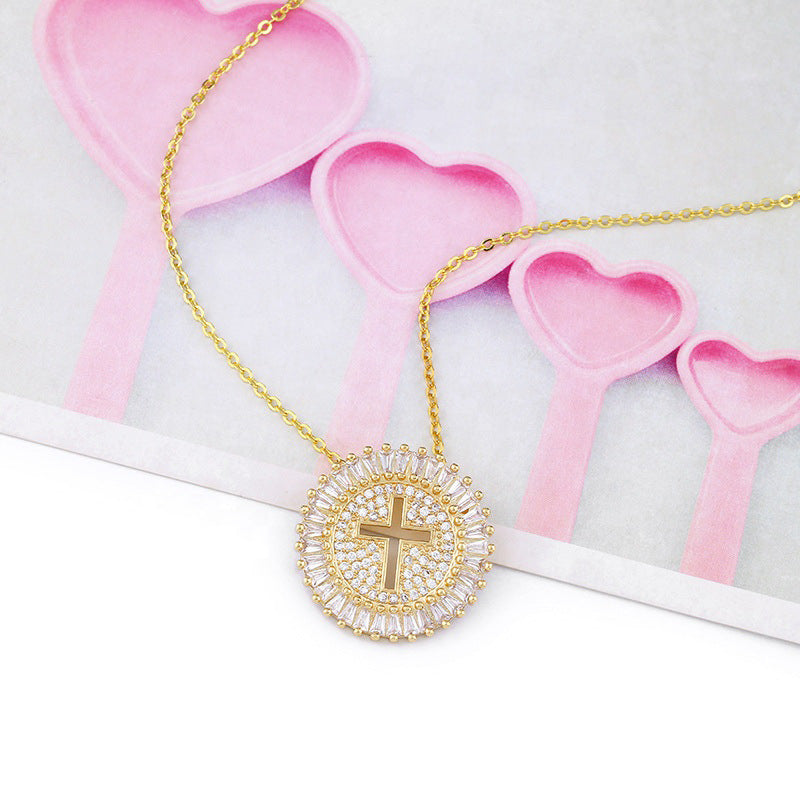 Women's Diamond Hollow Round Exquisite Shiny Zircon Necklace