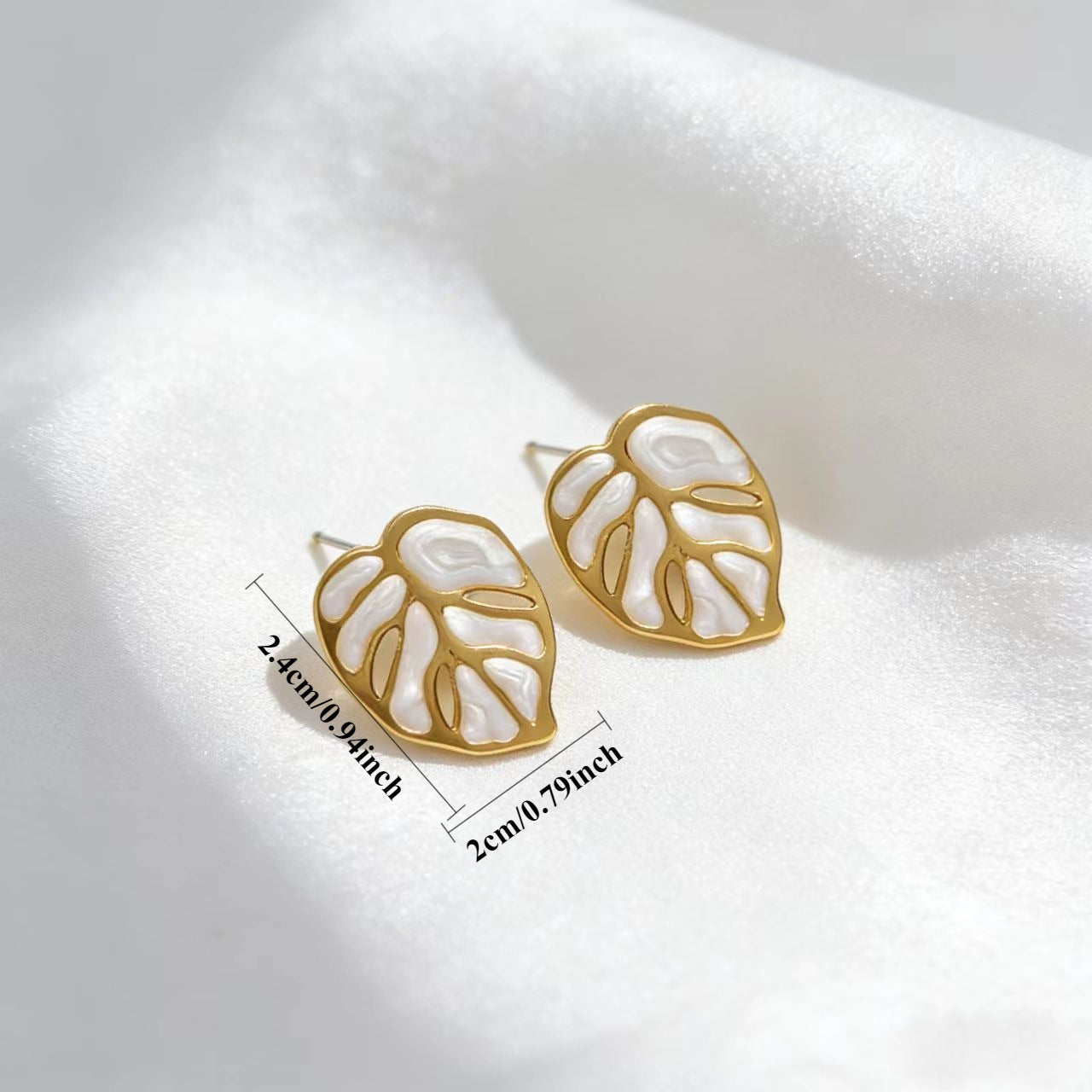 Niche Design Female Drop Oil Leaf-shaped Earrings