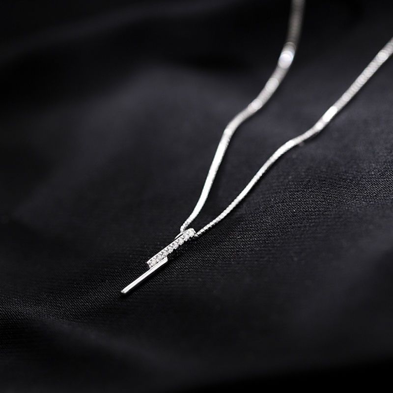 Geometric Female Light Luxury Minority Design Necklaces