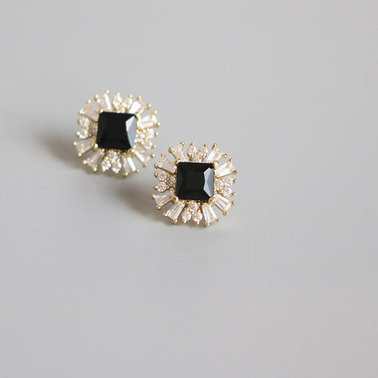 Boucles d'oreilles quotidiennes élégantes en Zircon noir plaqué Sier