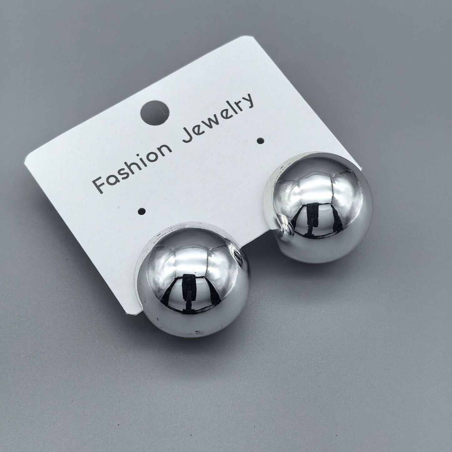 Women's Fashion Personalized High-grade Design Simple Stud Earrings