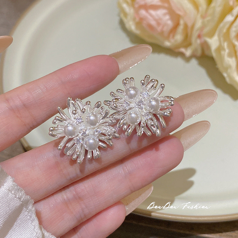 Women's Sier High-grade Unique Fireworks Beautiful Pearl Design Rings