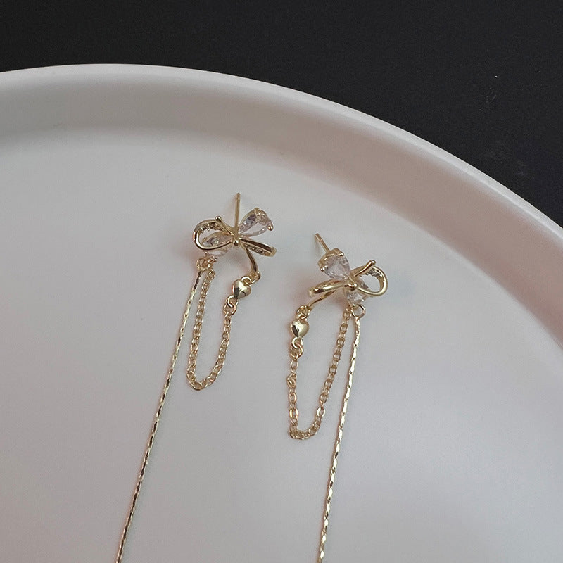 Boucles d'oreilles hautes à pampilles pour femmes, Design de niche tendance