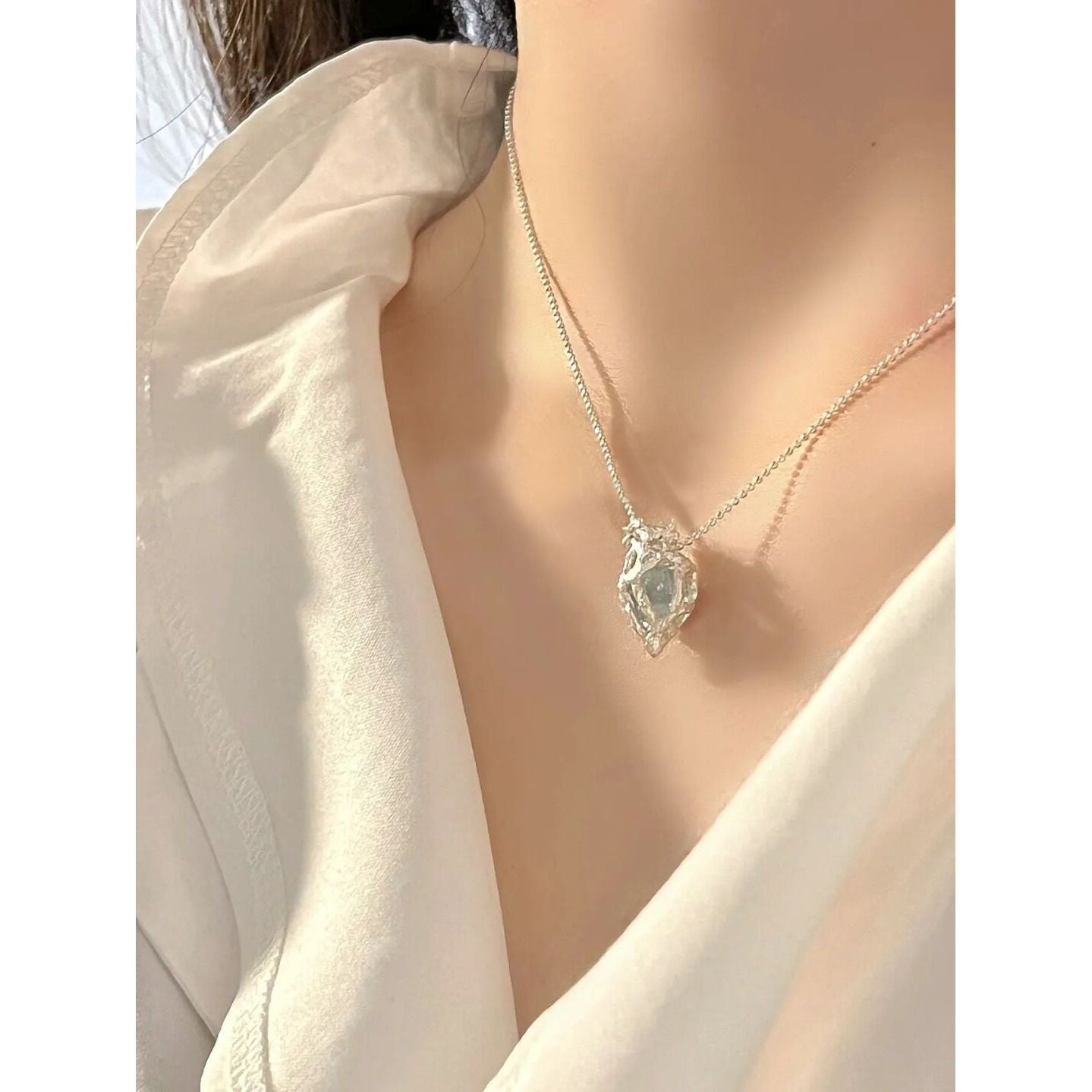 Blue Ice Heart Female Summer Light Luxury Necklaces