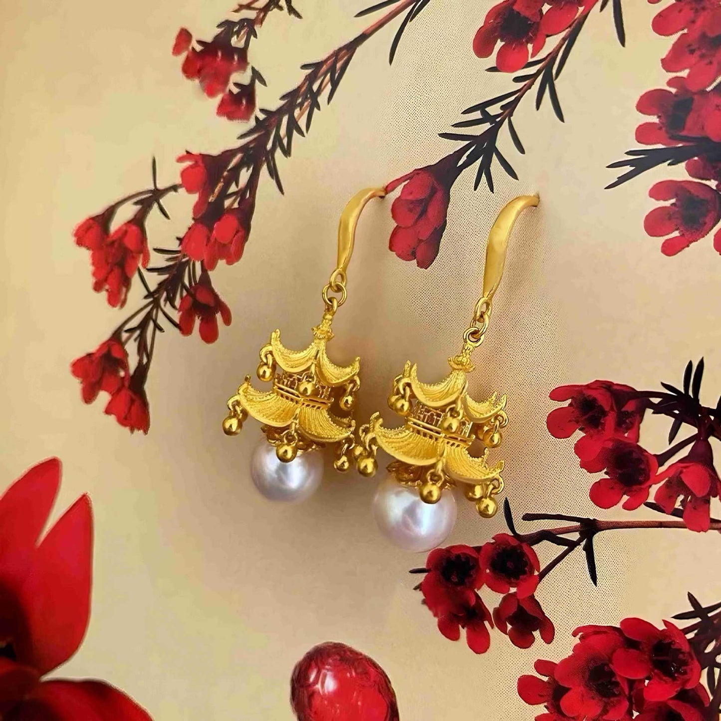Alluvial Gold Palace Style Hexagonal Loft Pearl Earrings