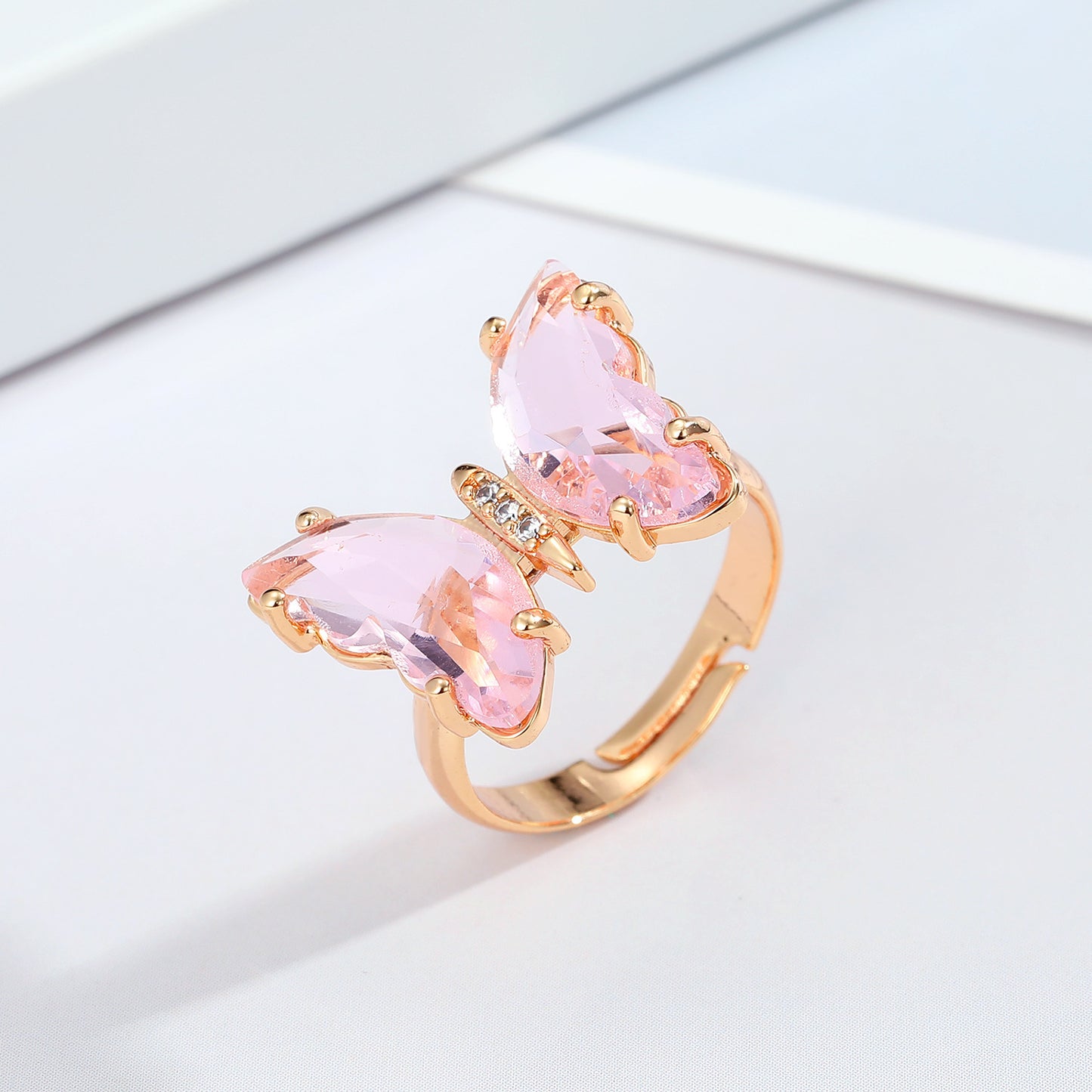Clearance Vintage Creative Heart Hollow Butterfly Rings