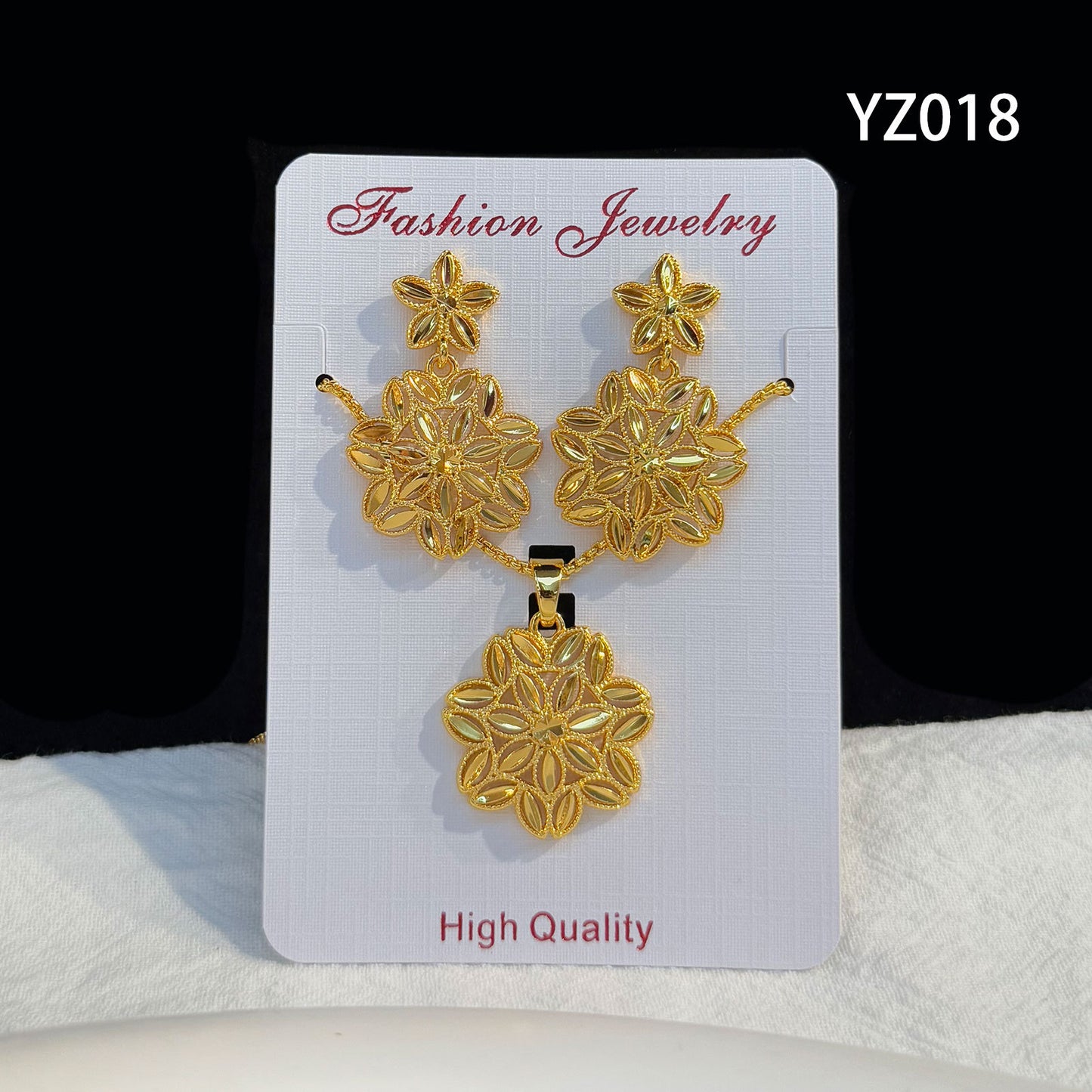 Love Heart Flowers Ear Medium Suit Pendants