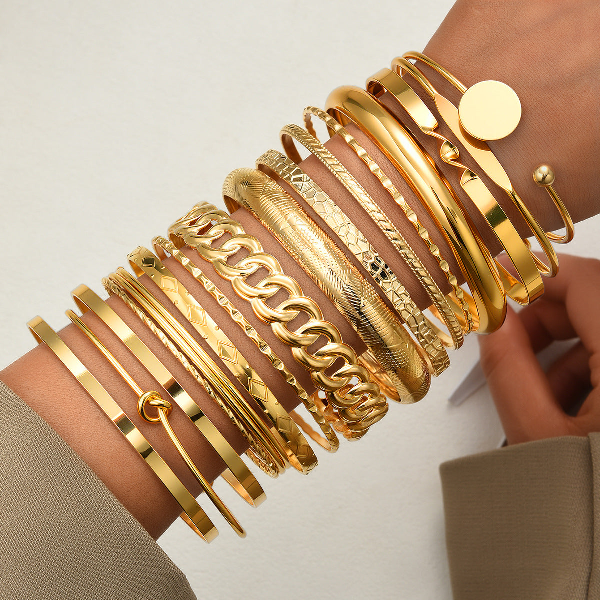 Women's Exquisite Knotted Printed Glossy High Sense Fashion Bracelets