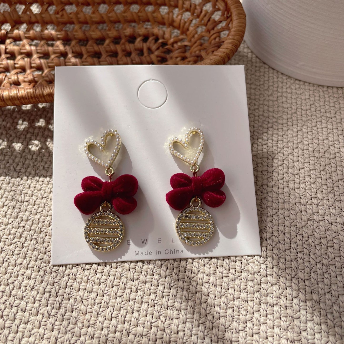 Bridal Red Veet Bow Heart Pearl Rings