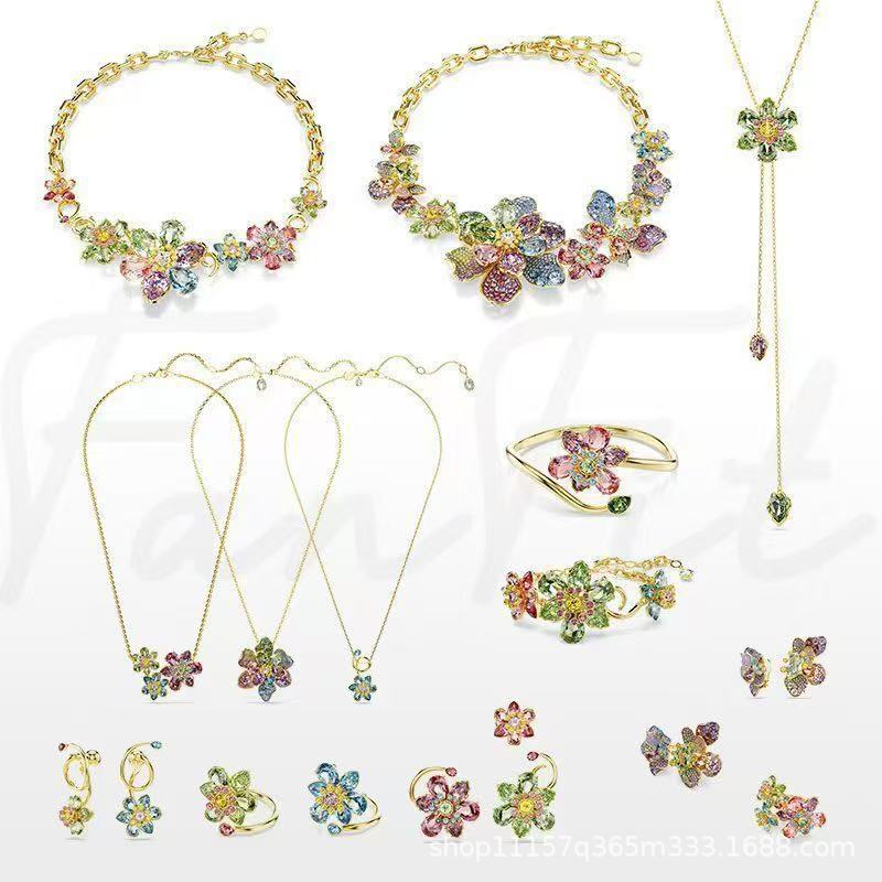 Austrian Crystal Flowers Rich Candy Ear Jewelry Set