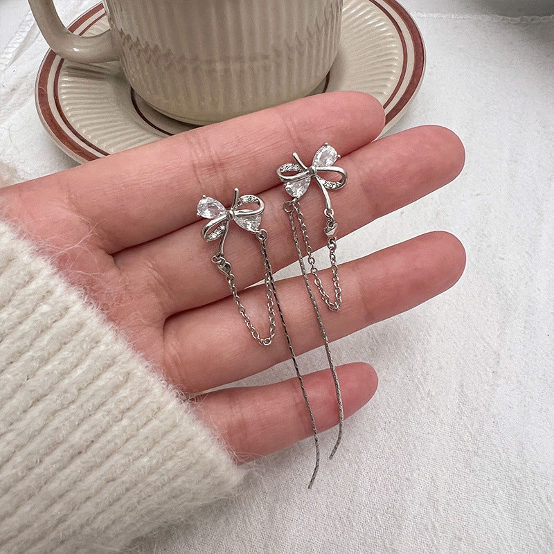 Boucles d'oreilles hautes à pampilles pour femmes, Design de niche tendance