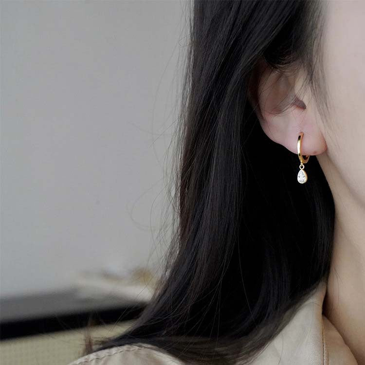 Women's Simple Exquisite Clip High-grade Temperament Leisure Eardrops Ear Buckle
