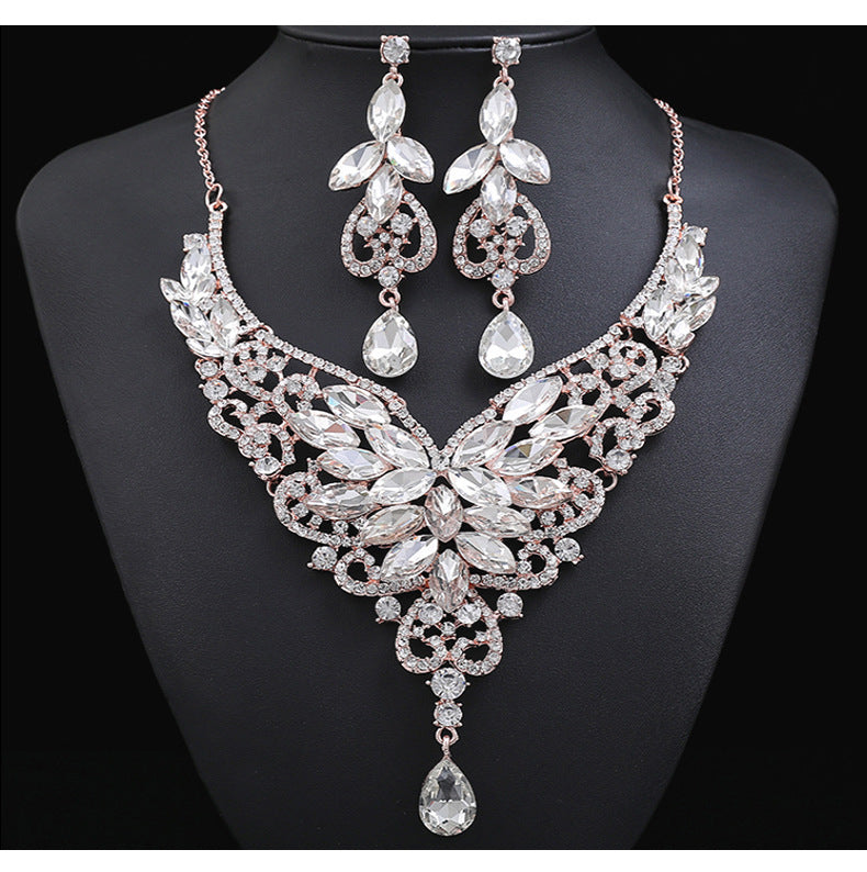 Women's High Profile Generous Retro Design Crystal Jewelry Set