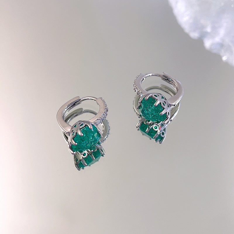 Women's Design Green Loving Heart Zircon Ear Earrings