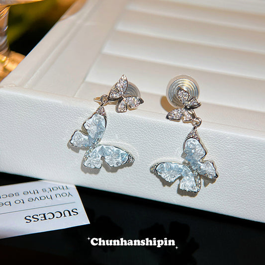Blue Gradient Crystal Butterfly Unique Design Size Rings