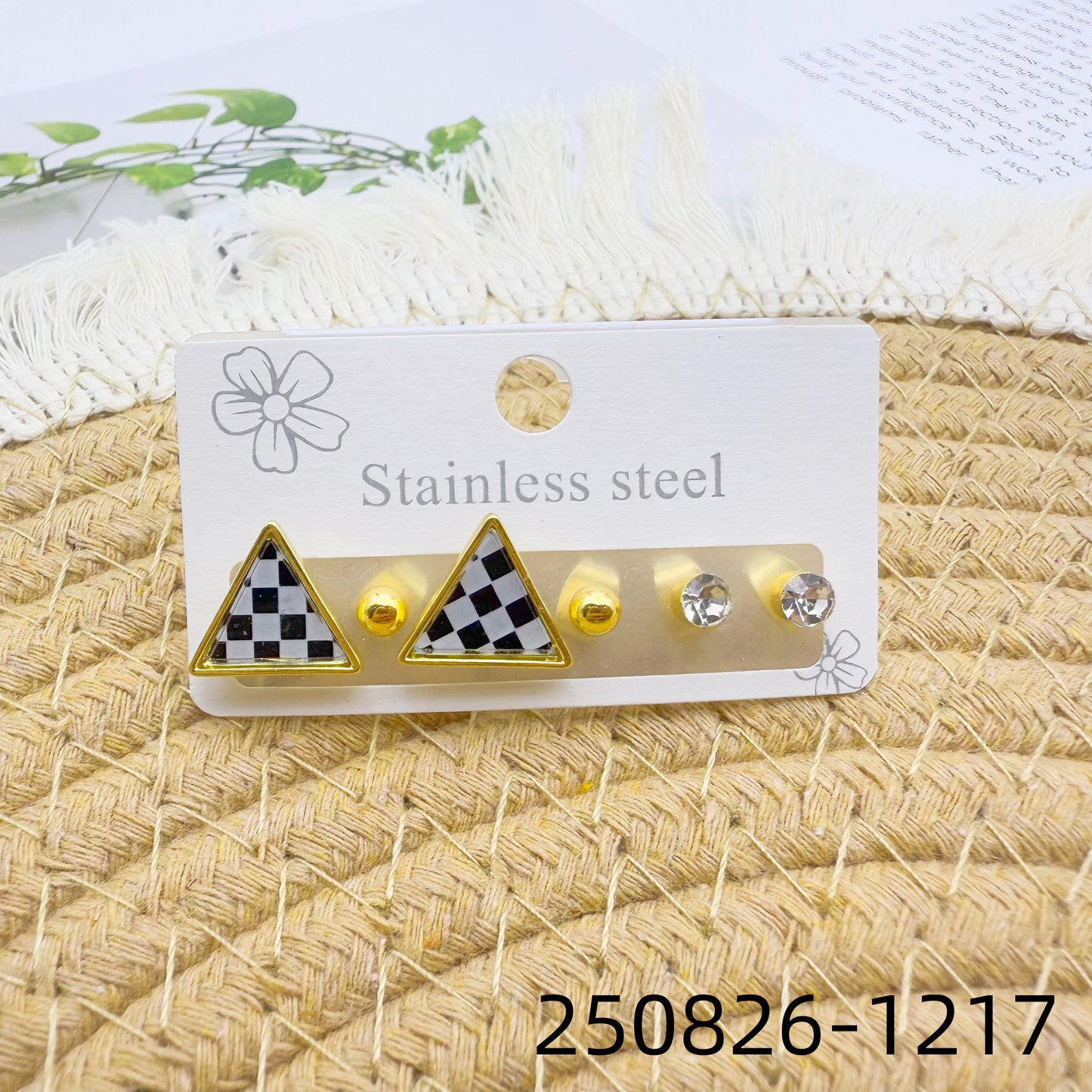 Women's Love Heart High-grade Stainless Steel Diamond Wild Trendy Golden Ear Stud Earrings