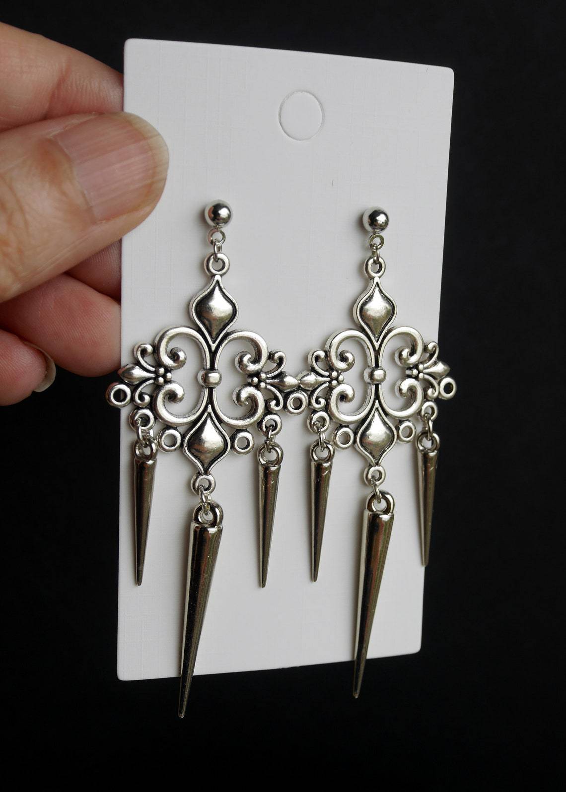 Tip In Sier Gothic Pointed Personalized Earrings