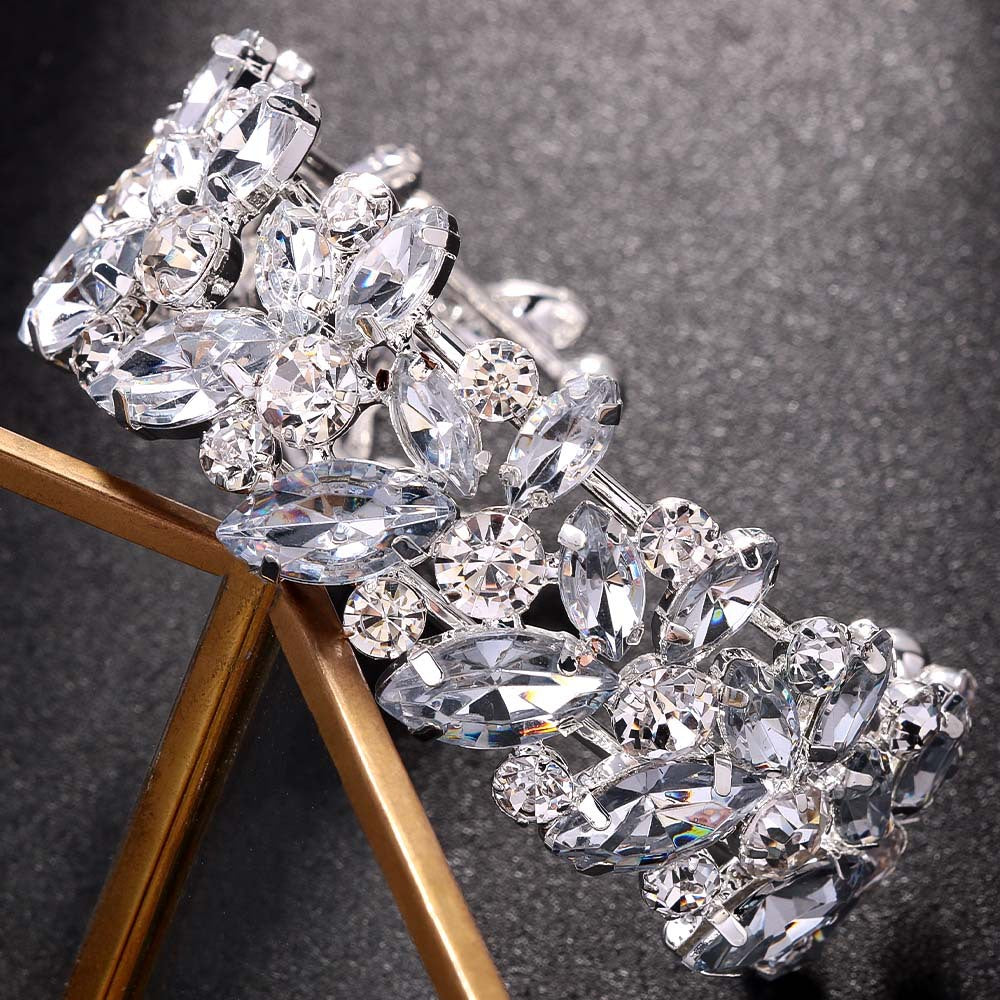 Glamorous Rhinestone Exaggerated Open-ended Advanced Stage Bracelet