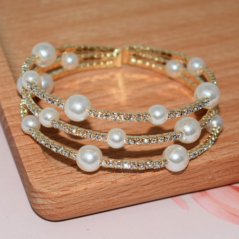 Women's Fashion Exaggerated Rhinestone Pearl Open-ended Temperament Bracelet